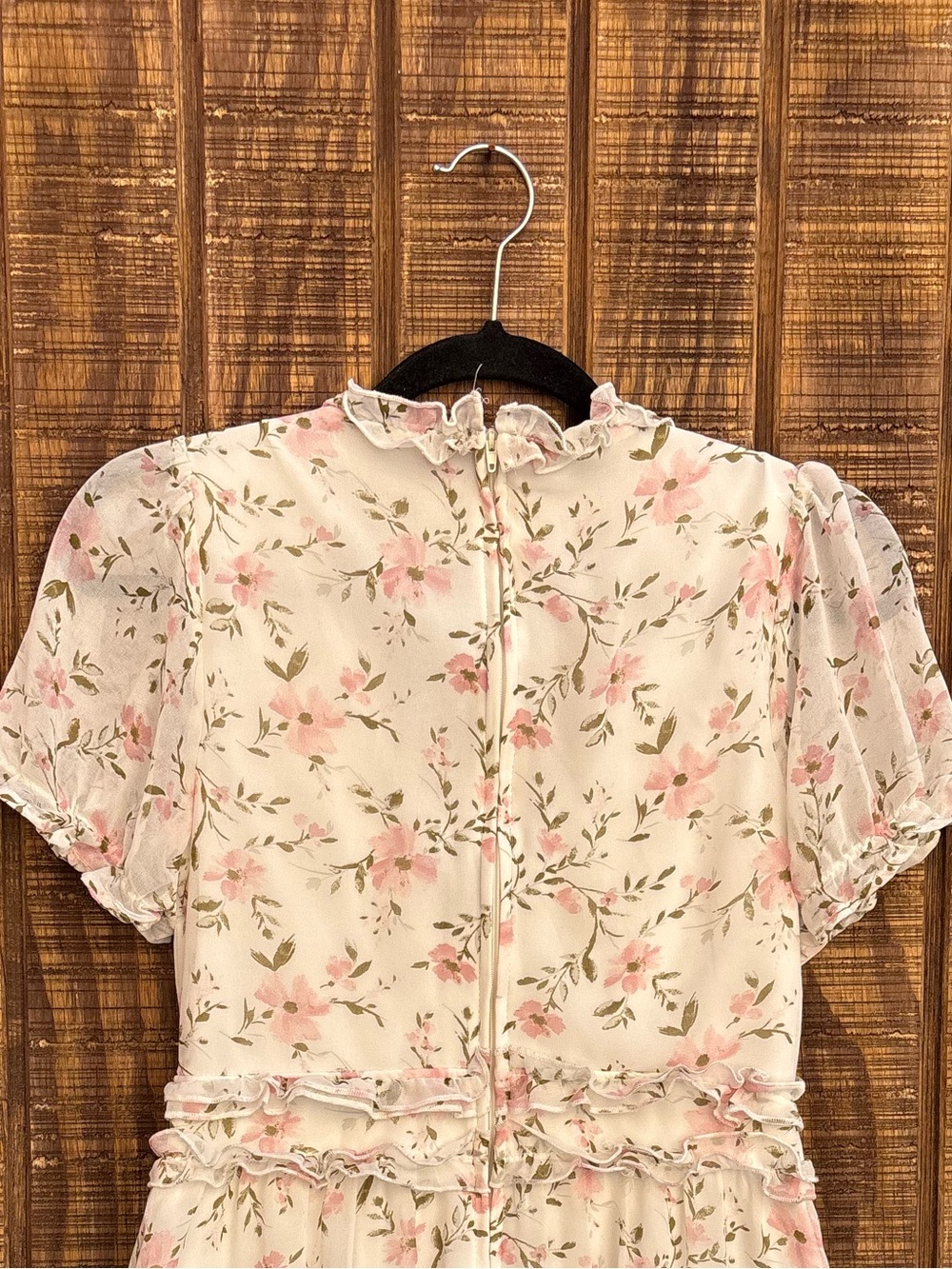 White Floral Ruffle Dress - Picture 11 of 12